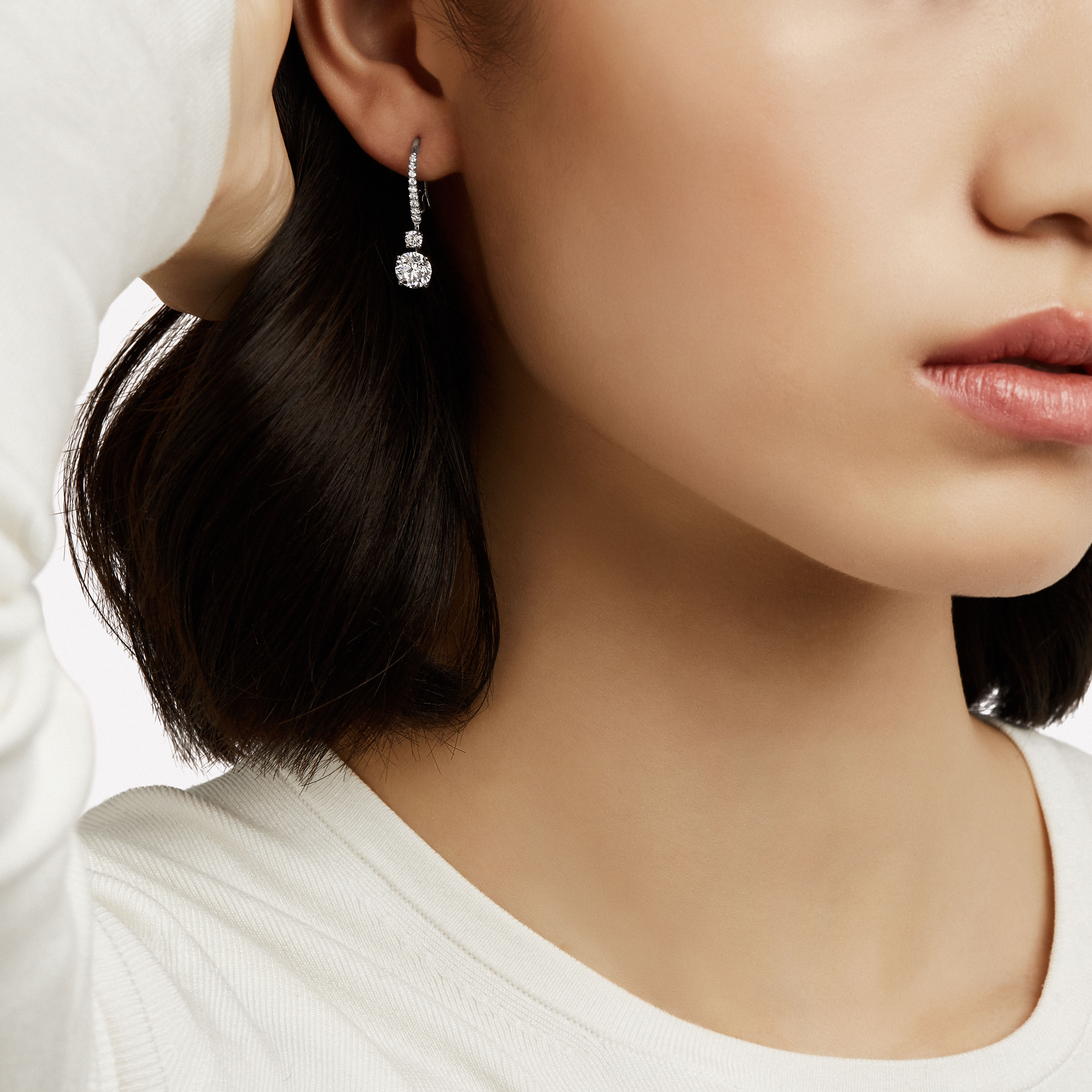 Graff diamond stud earrings sale